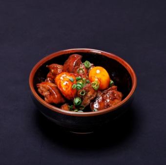 甲州鶏もつ煮