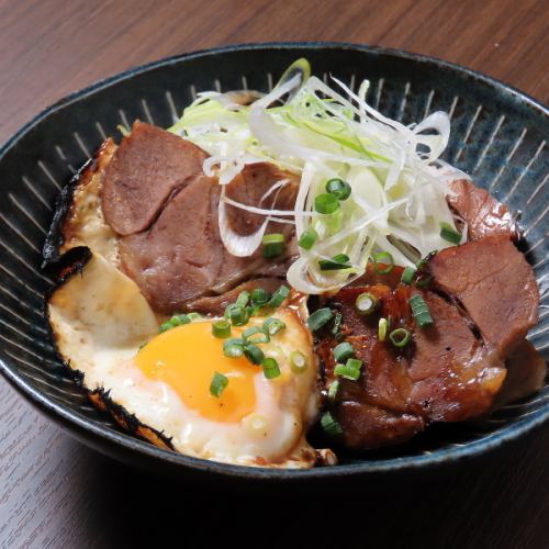 チャーシューエッグ