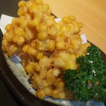 とうもろこしのかき揚げ