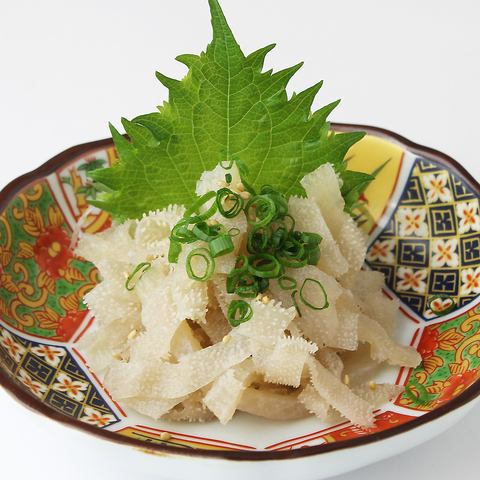 Fresh meat appetizer: White senmai