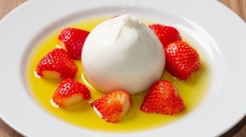 Burrata cheese with seasonal fruits