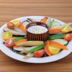 Seasonal vegetable bagna cauda