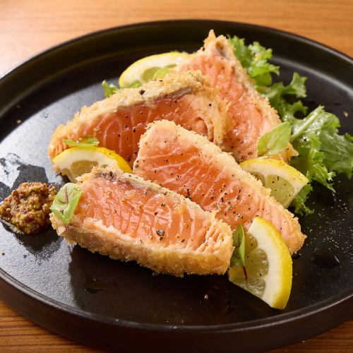 Salmon rare cutlet