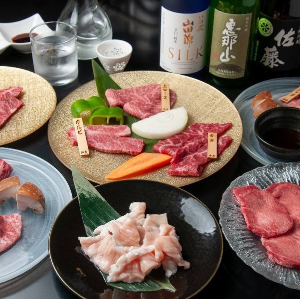 【特別な日のお祝におすすめ】落ち着いた清潔感のある店内は特別な日の、お祝いのシーンにも最適です。半個室のテーブルは周りを気にせずゆっくりとお食事をお楽しみいただけます。お祝などのケーキのお持ち込み等も承っておりますので、気軽にご相談下さい◎