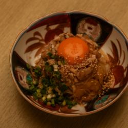미카와 붉은 닭 유케