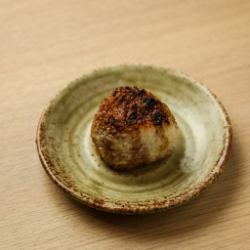 숯불구이 주먹밥