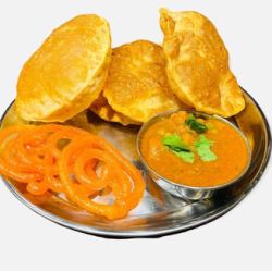 Poori Tarkari / Jeri Poori Set