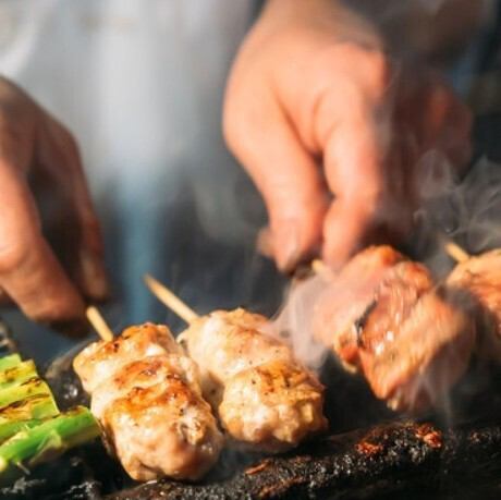 用備長炭慢慢烤製