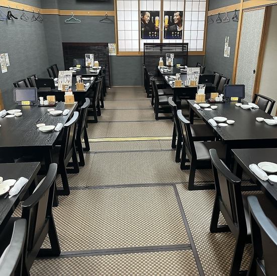 Our large hall can accommodate up to 36 people! Perfect for company parties and other large gatherings.