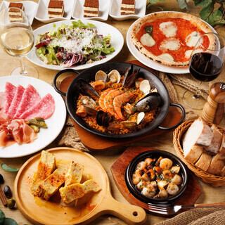 经典海鲜饭套餐，含2小时畅饮，共8道菜，5500日元 → 5000日元 [套餐A]