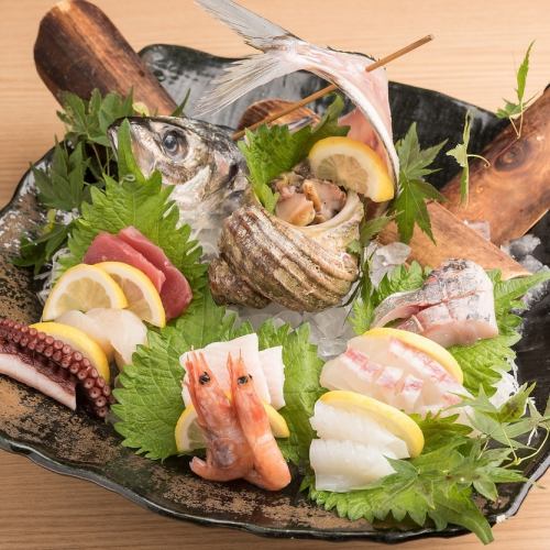 時令魚製作790日元（含稅）~