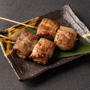 厚揚げ巻き串2本