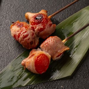 ミニトマト巻き串2本