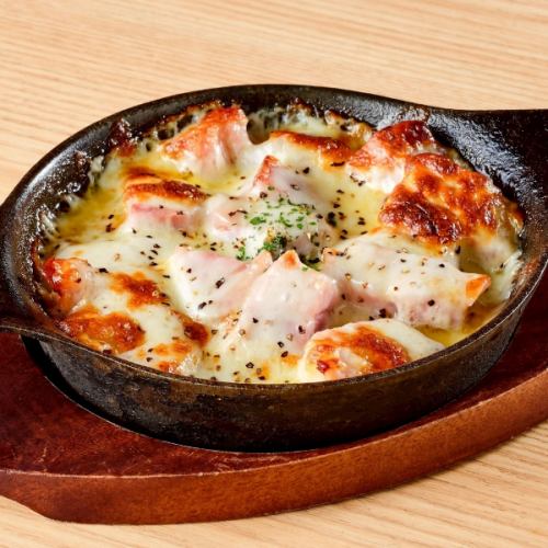 厚切りベーコンチーズたっぷりバター醤油焼き