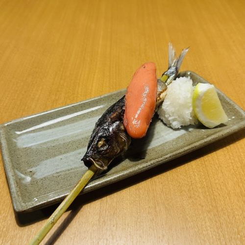 （魚）大とろ金華いわし一本焼き明太子のせ