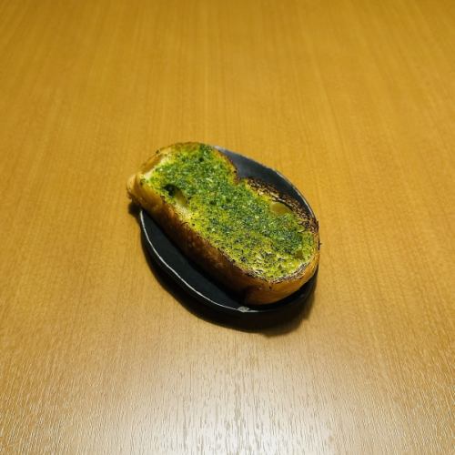 炭火ガーリックトースト　一個