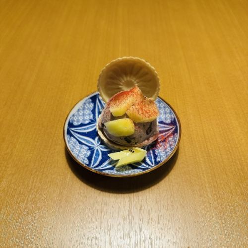 旬のフルーツのせ最中アイス