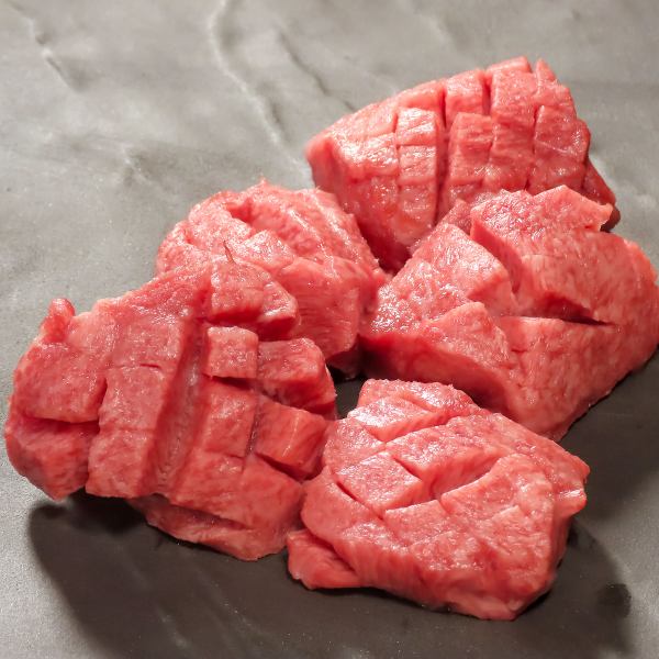 厚切り上タンの食感を楽しむ逸品