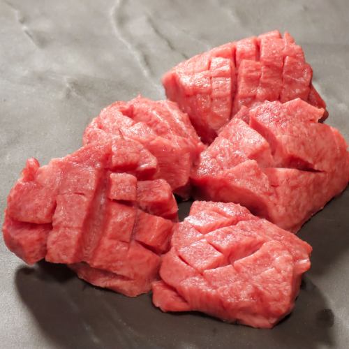 厚切り上タンの食感を楽しむ逸品