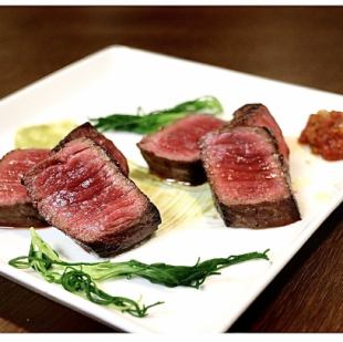 熟成上州牛のかつおダシと抹茶のマリネステーキ