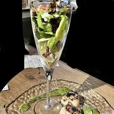 １日３組限定  ‘MENU デル シェフコース‘　４種の生ビールなどアルコールやノンアルが最も充実