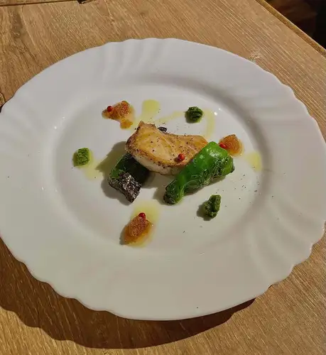 一道來自我們秋季菜單的菜餚🍂
烤劍魚佐兩種果凍醬🍽️
#義大利
#高崎晚餐
自製佛卡夏麵包
#海鮮
#老化
