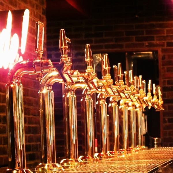充実の飲み放題メニュー！7種のビアサーバーと100種以上のカクテルで池袋での各種パーティーをご堪能