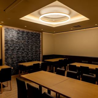 当店では各種ご宴会をお手伝いさせていただきます。ゆっくりとお寛ぎ頂ける空間で、自慢の中華料理を存分にご堪能ください。宴会向けの完全個室もご用意。歓送迎会など…宴会シーズンにもご希望に合わせたお席へご案内致しますので、ぜひお早めのご予約をお願い致します！2名様～ご利用頂けます