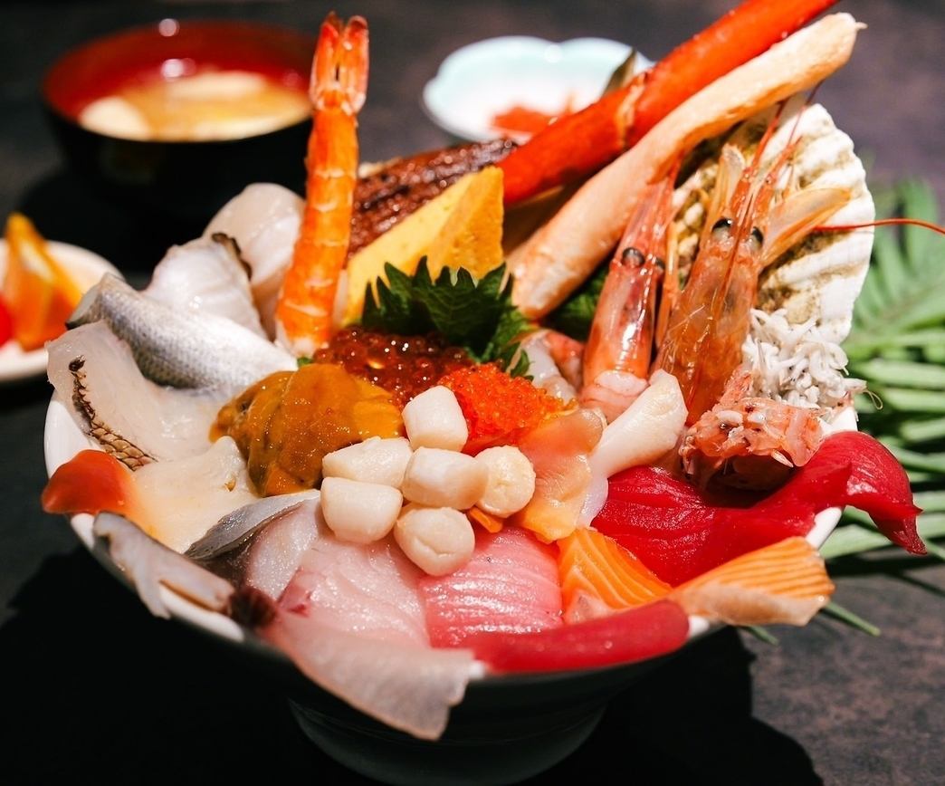 寿司やカニなど豪華贅沢海鮮をバイキングでお楽しみいただけます