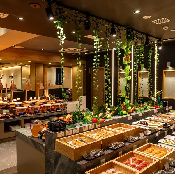 ◆9月限定10%OFF◆【ビュッフェ】＜120分＞ズワイガニ等130種超の海鮮ビュッフェ＋飲み放題9800円→8820円