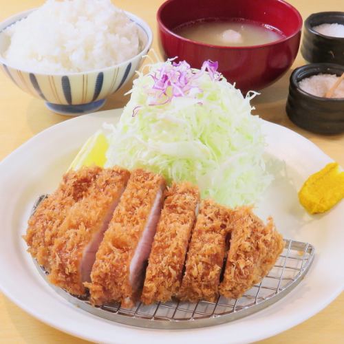 Top loin cutlet set meal ≪Set meal comes with rice and miso soup≫