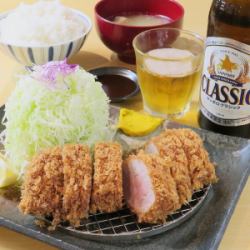 Special fillet cutlet set meal ≪Set meal comes with rice and miso soup≫