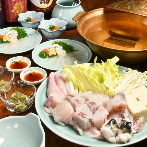 [推荐用于聚会和纪念日◎]河豚套餐<<共5道菜>>每人8,500日元（含税）*需要提前2天预订，直到2月底