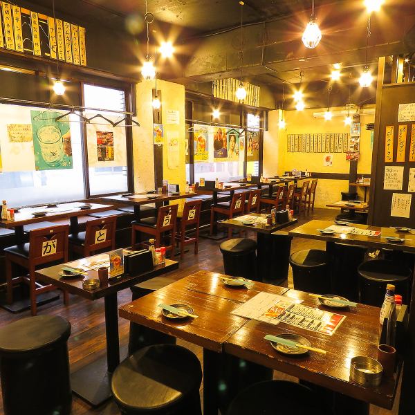 50名様～最大120名様までの貸切が可能です♪和の落ち着いた雰囲気の中、テーブル席でゆったりとお過ごしいただけます。各種宴会におすすめのお得なコースもご用意◎
