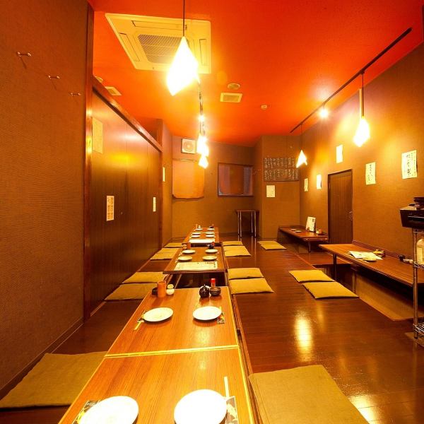 [Private room with sunken kotatsu for 6 to 30 people] A private room with sunken kotatsu where you can stretch your legs and relax♪ It can accommodate up to 30 people! You can add 1.5 hours of all-you-can-drink for ¥ (tax included).Please use all means.