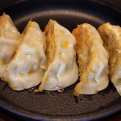 焼き餃子