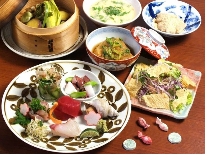女士专用套餐“绫”6道菜品3500日元（含税）