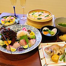 【축하·접대에】계절의 소재를 사용한 축하 요리를 즐길 수 있는 “아채 코스”(8품) 7700엔(부가세 포함)