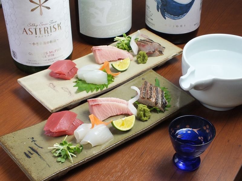 Assorted seasonal sashimi