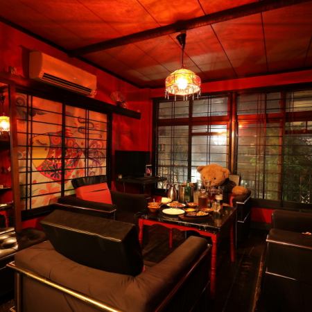 넓은 4인용 소파석!! 생일・여자회에 안성맞춤인 공간입니다.