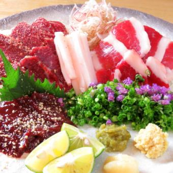 馬刺盛り合わせ