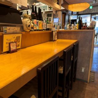 うまい酒と肴をじっくり楽しみたいお一人様におすすめ☆