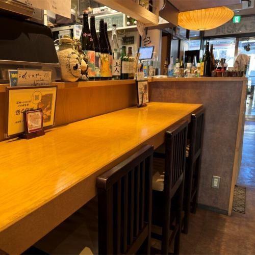 うまい酒と肴をじっくり楽しみたいお一人様におすすめ☆