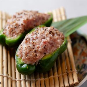 Japanese Black Beef x Green Peppers (2 pieces)