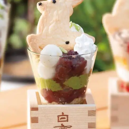 鹿パフェ祇園京抹茶(鹿クッキーパフェ)