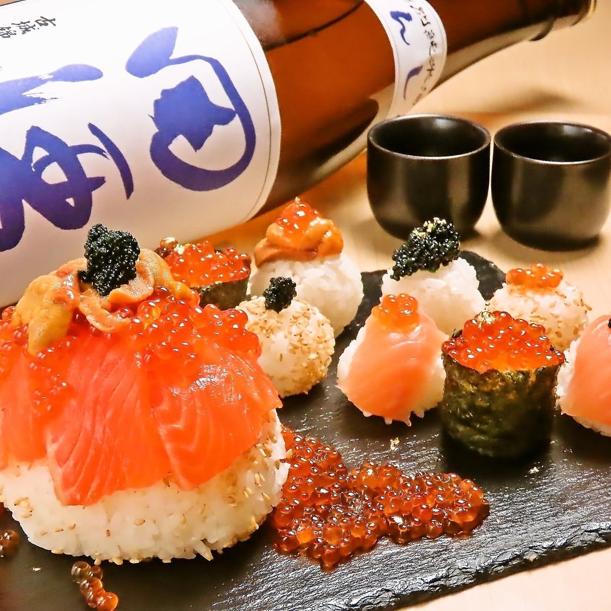 定番の刺身や焼き物から見た目も美しい創作寿司まで海鮮が充実！