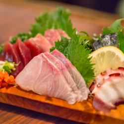Five kinds of sashimi