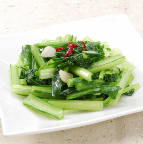 Stir-fried green vegetables