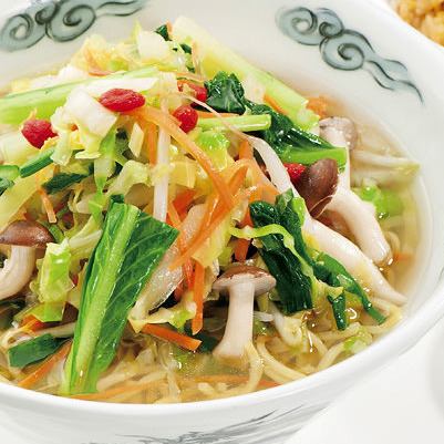 Tantan noodles with plenty of vegetables