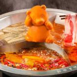 A hot pot specialty restaurant where you can enjoy authentic flavors!